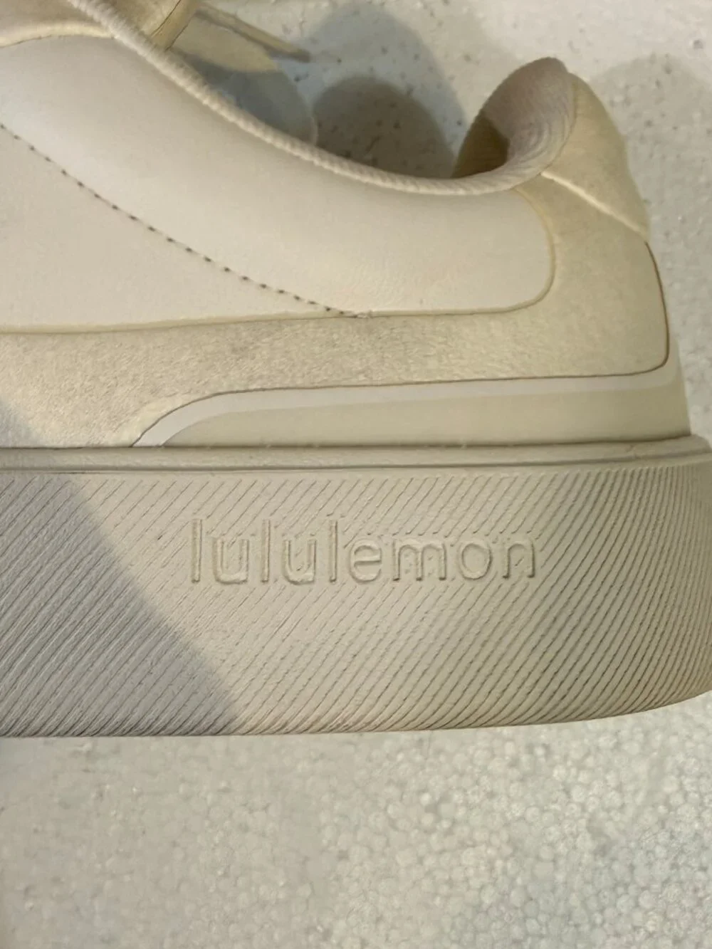 Lululemon Cityverse Sneakers Men's Size 10.5 Triple White Low Top Casual Shoes